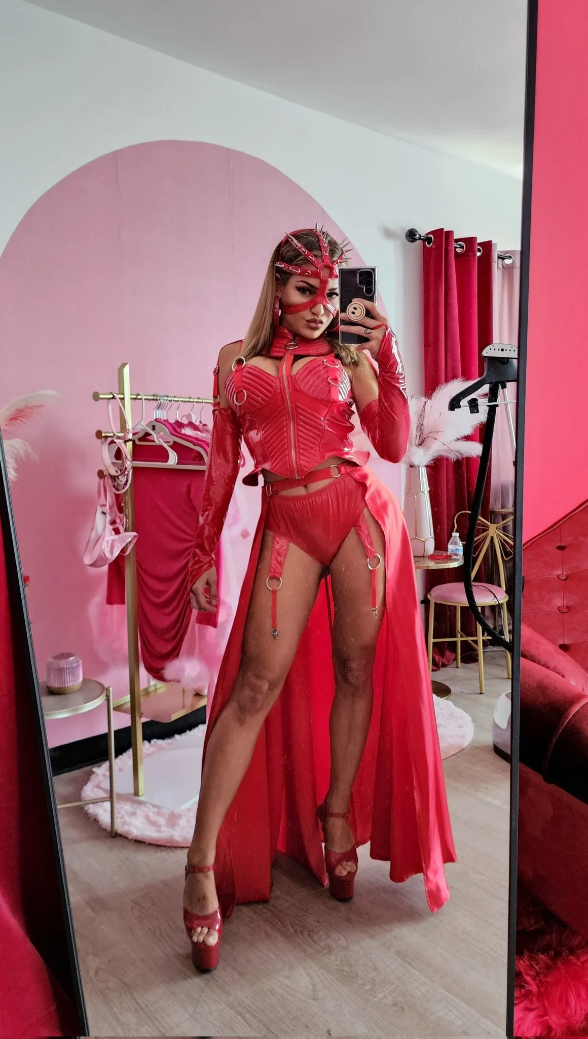 Palloma XXL - Escort London